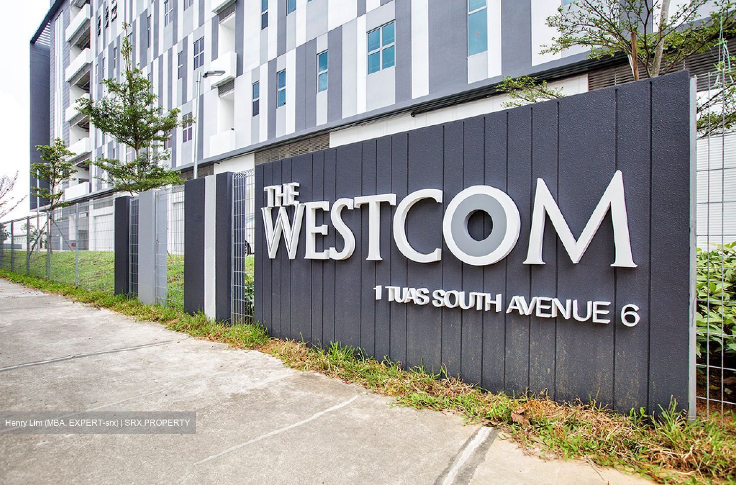 The Westcom (D22), Factory #524251561